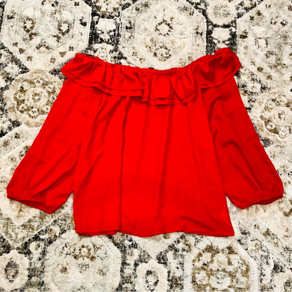 *SOLD* J. Crew Off the Shoulder Ruffle Red Blouse - Picture 5 of 8